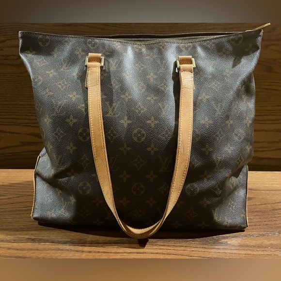 LV Cabas Mezzo - Picture 2 of 15